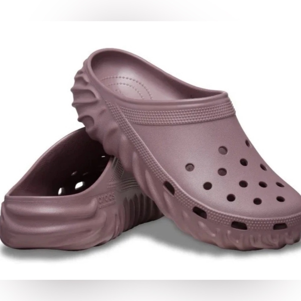 Crocs Salehe Bembury x Saru
Unisex Clogs Size M 12